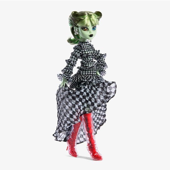 Off-White c/o Monster High Harmonie Ghoul Doll - Picture 11 of 14